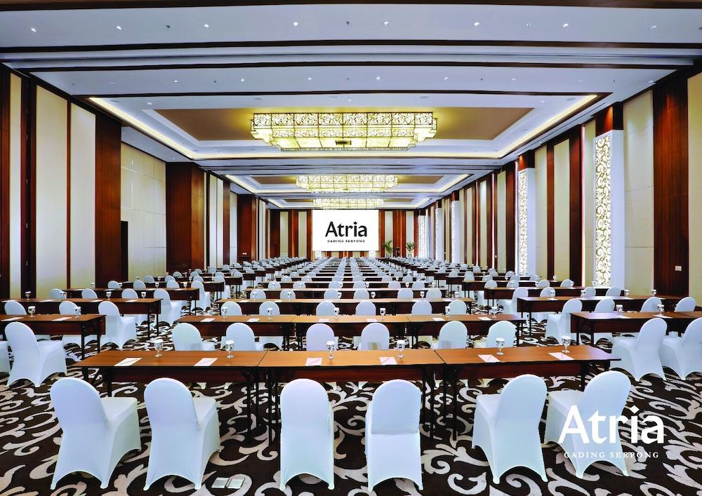 Atria Hotel Gading Серпонґ Екстер'єр фото
